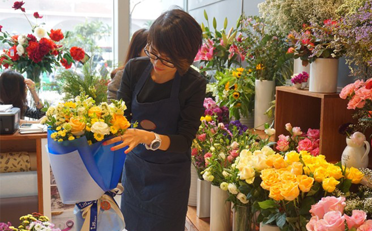 Mở cửa hàng hoa tươi cần những gì? Bí quyết tăng doanh thu shop hoa